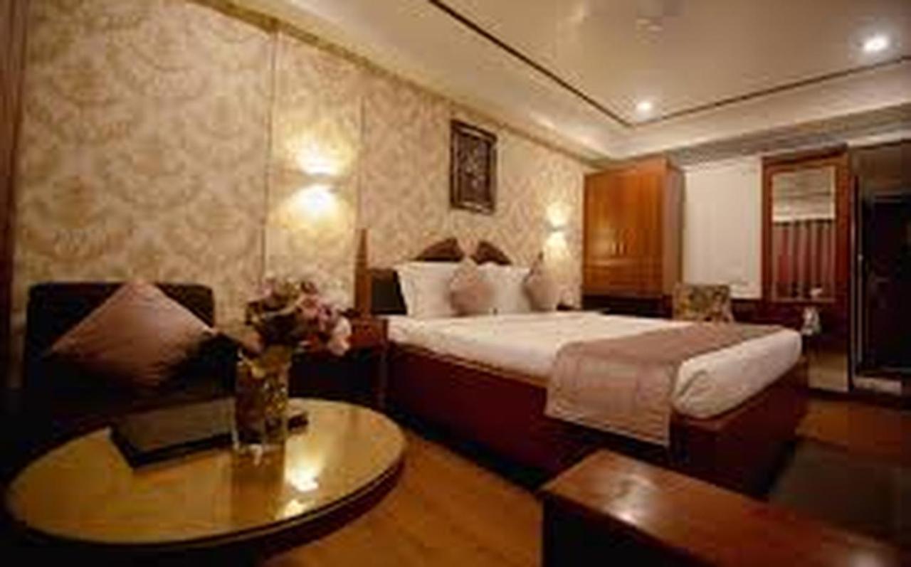 Hotel Punjab Palace Raipur  Exterior photo